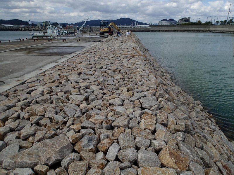 徳島小松島港沖洲（外）地区岸壁（－８．５ｍ）（耐震）築造工事（その２）