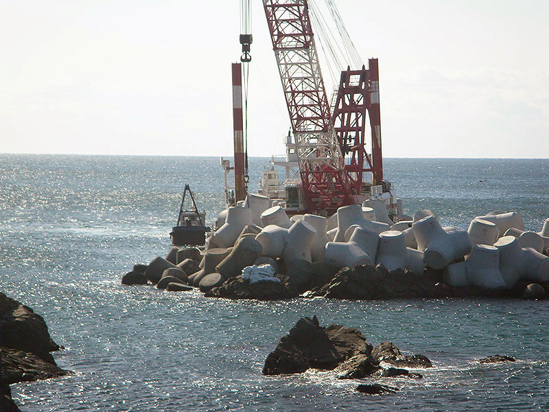 Ｈ２３阿土　伊島漁港阿南・伊島　防波堤工事 画像02