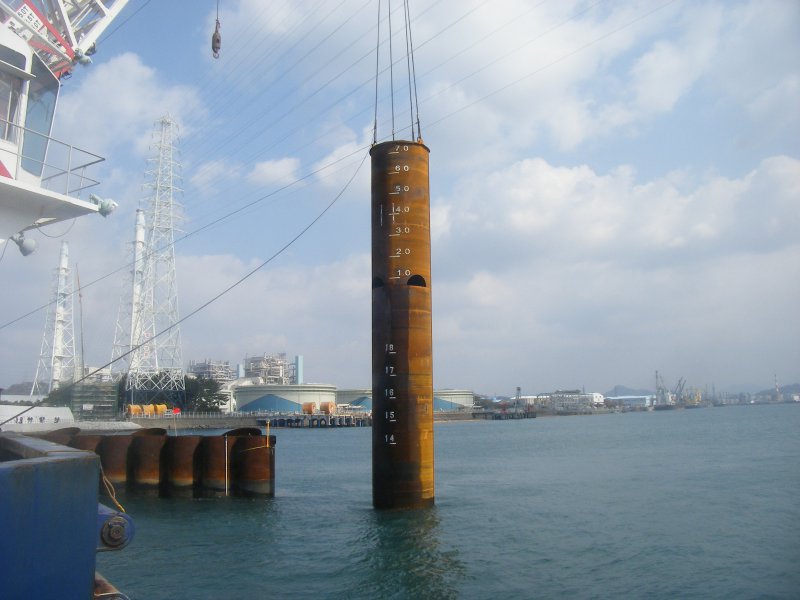 和歌山下津港海岸（海南地区）船尾側津波防波堤（直立浮上式）築造工事 画像03