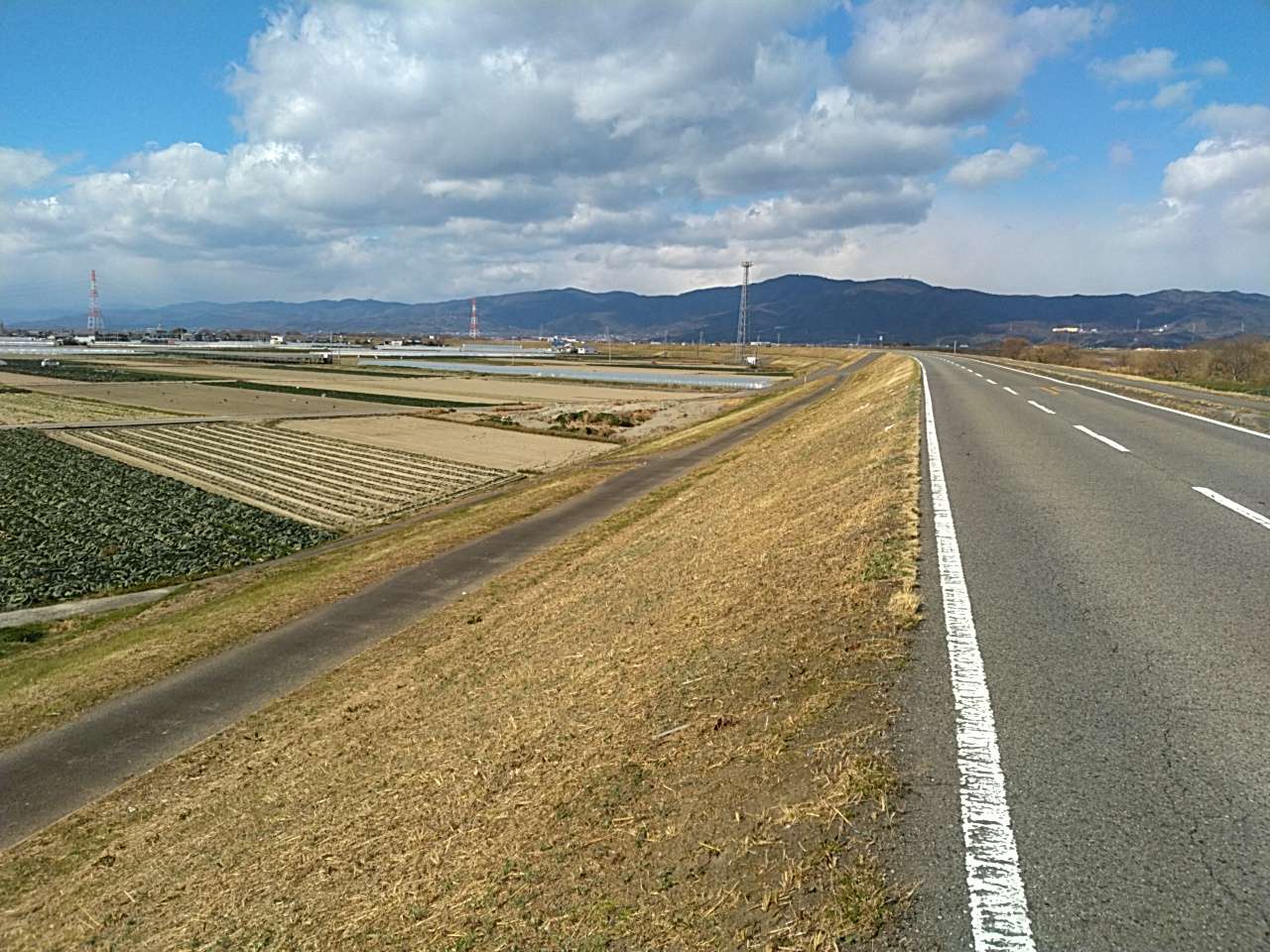 令和６－７年度　吉野川右岸下流堤防維持工事 画像03